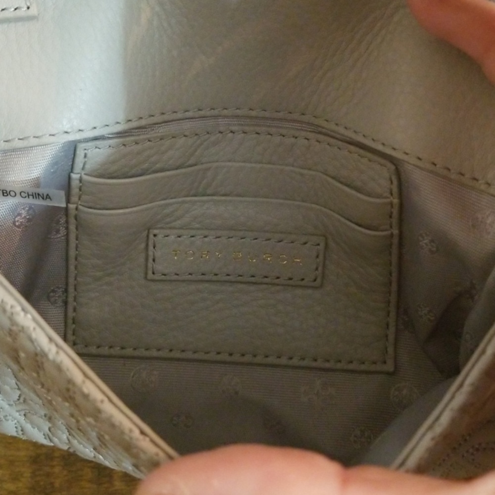 Cross body handbag - Picture 3 of 4